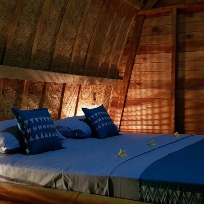 Hakiki Inn Bungalows Tetebatu Esterno foto