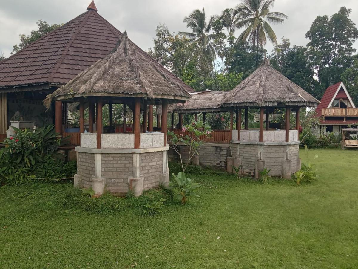 Hakiki Inn Bungalows Tetebatu Esterno foto