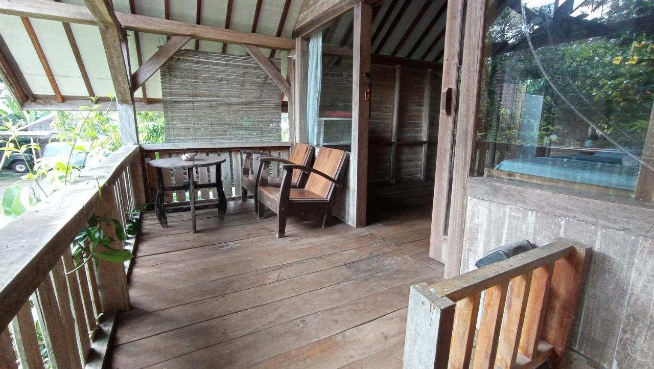 Hakiki Inn Bungalows Tetebatu Esterno foto