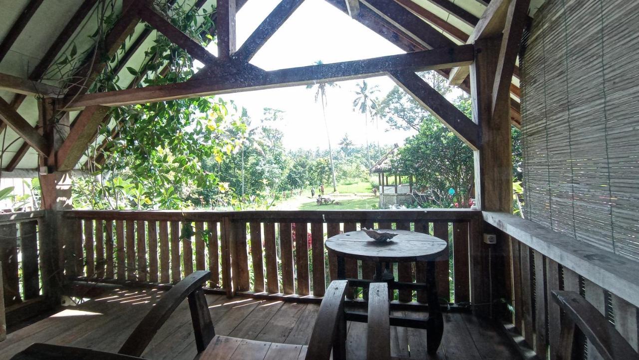 Hakiki Inn Bungalows Tetebatu Esterno foto