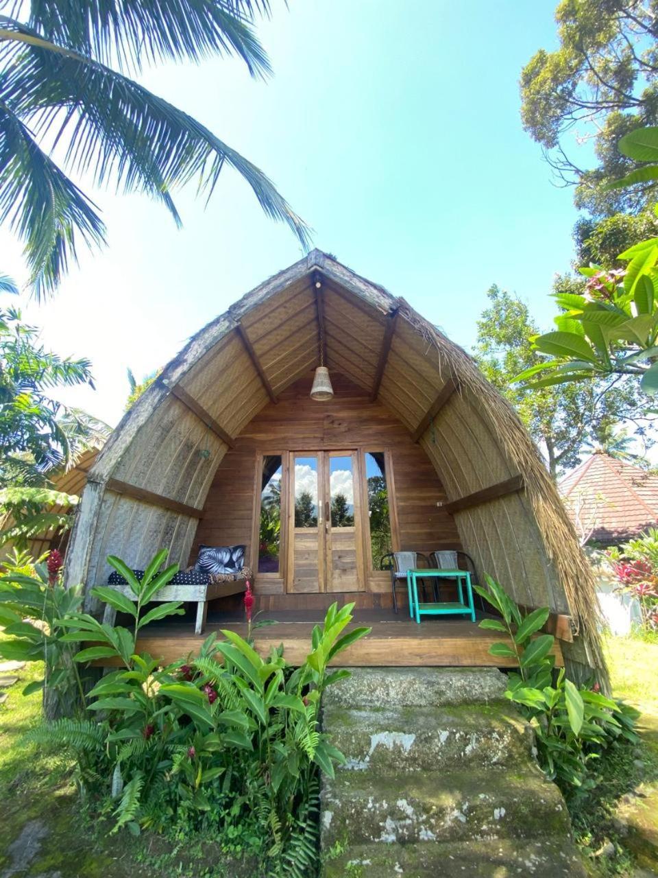 Hakiki Inn Bungalows Tetebatu Esterno foto