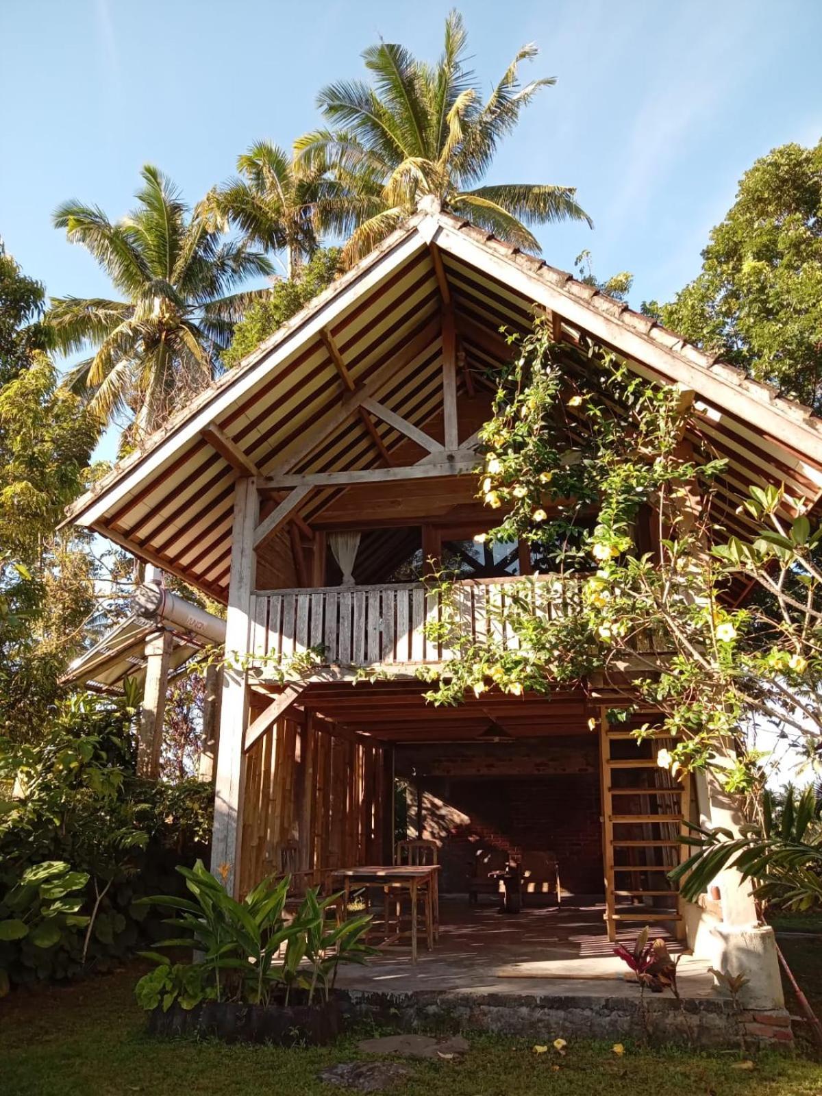 Hakiki Inn Bungalows Tetebatu Esterno foto